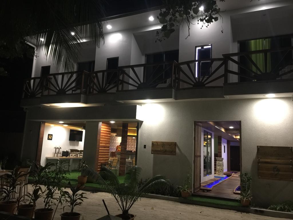 Masaaree Boutique Hotel Maafushi Exterior photo